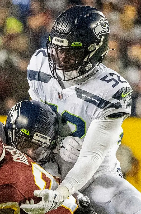Seattle Seahawks Trade Darrell Taylor to Chicago Bears For Sixth-Round Pick